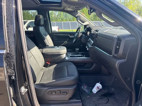 Used 2024 GMC Sierra 1500 SLT w/ SLT Premium Package AWD/4WD image 20