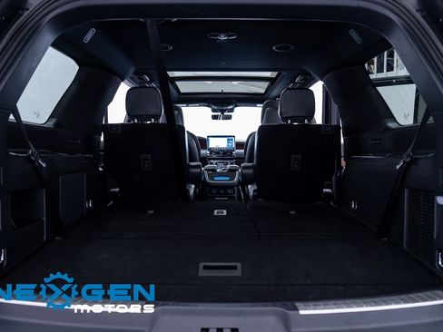 Used 2022 Lincoln Navigator Reserve image 45