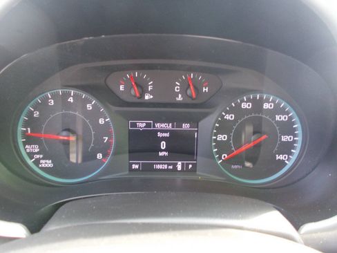 Used 2022 Chevrolet Malibu LS w/ Driver Confidence Package II FWD image 15