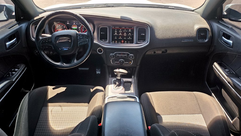 Used 2022 Dodge Charger R/T RWD image 5