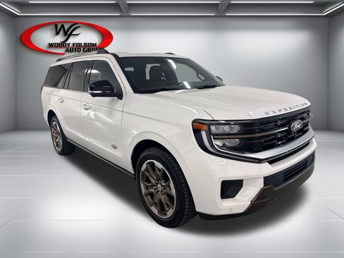 New 2027 Ford Expedition Max King Ranch AWD/4WD image 3