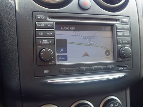 Used 2013 Nissan Rogue SL AWD/4WD image 6