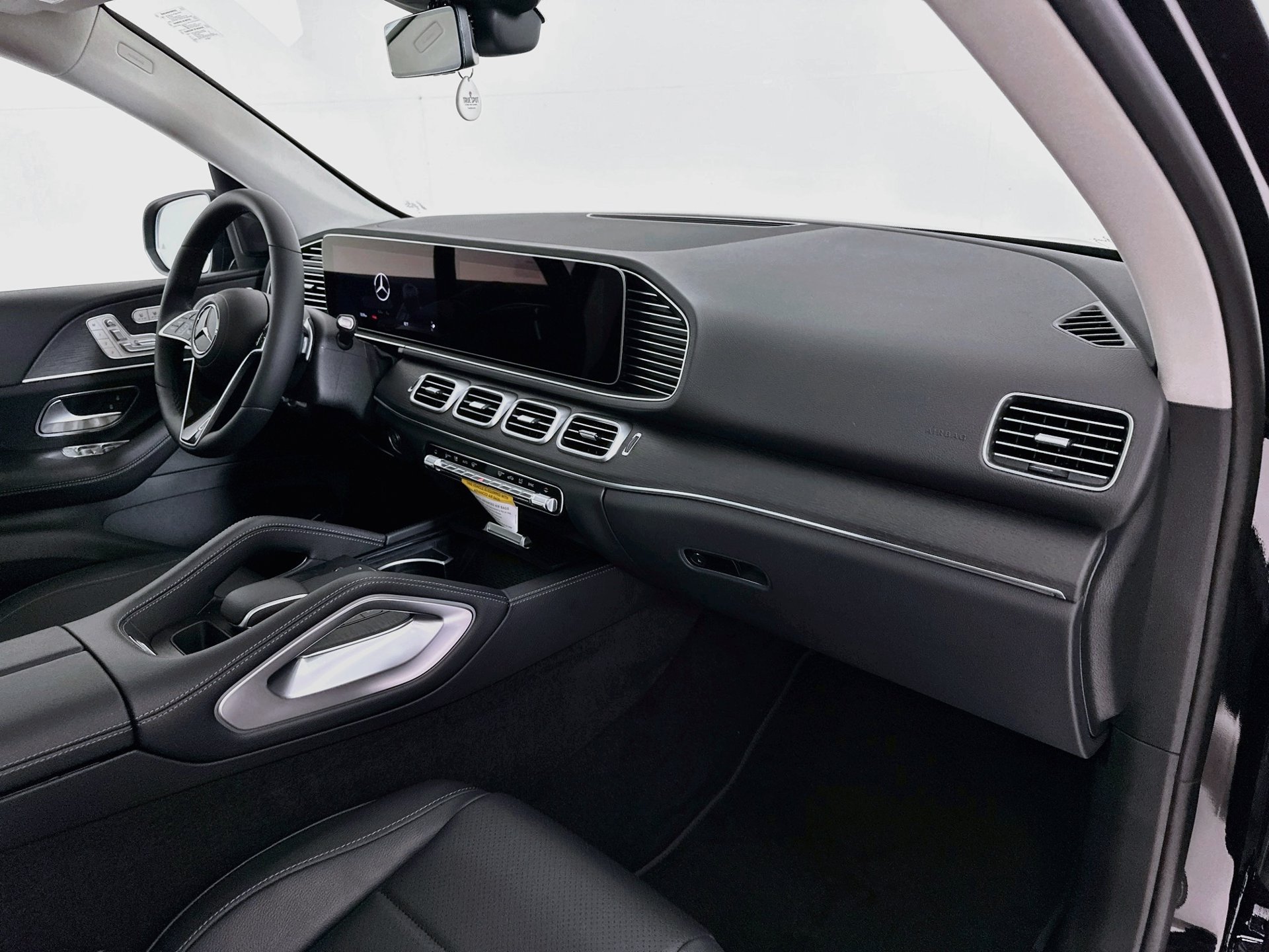 New 2026 Mercedes-Benz GLE 450 4MATIC image 31