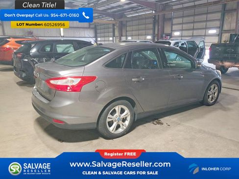 Used 2014 Ford Focus SE FWD image 4