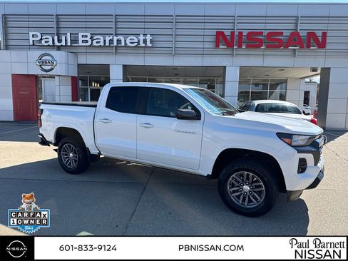 Used 2024 Chevrolet Colorado LT w/ LT Convenience Package image 5