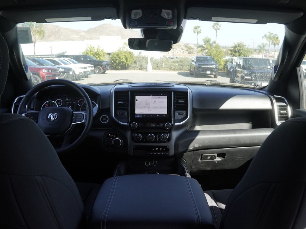 New 2026 RAM 1500 Big Horn w/ Sport Appearance Package AWD/4WD image 34