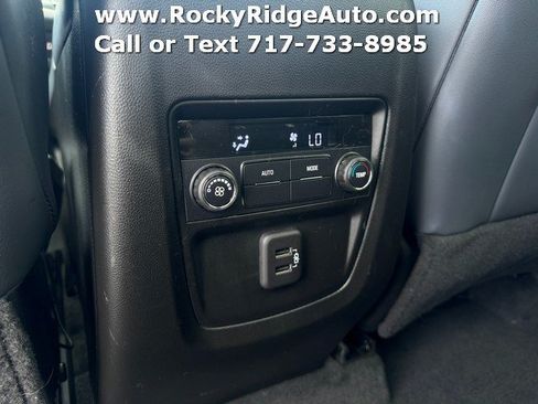 Used 2023 Buick Enclave Essence w/ Experience Buick Package AWD/4WD image 35