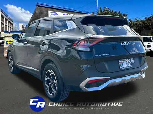 Used 2023 Kia Sportage LX FWD image 5