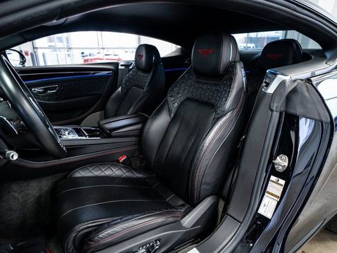 Used 2020 Bentley Continental GT image 38