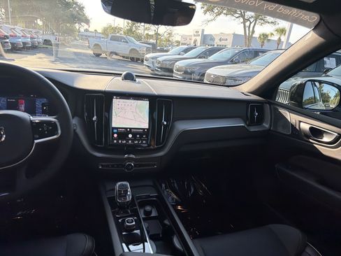 Certified 2024 Volvo XC60 T8 Polestar w/ Protection Package Premier AWD/4WD image 31