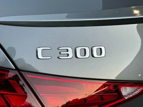 Used 2025 Mercedes-Benz C 300 Sedan image 35