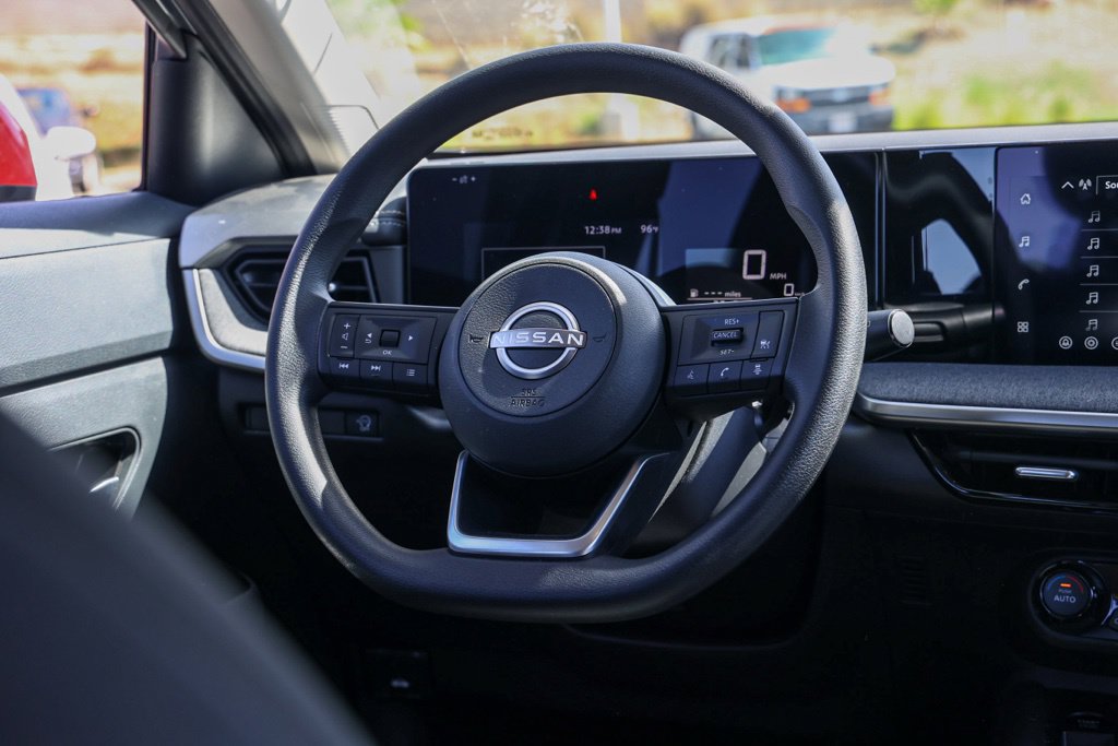 Used 2026 Nissan Kicks SV FWD image 24