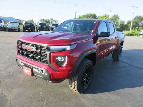 Certified 2026 GMC Canyon Elevation w/ Convenience Package AWD/4WD image 10
