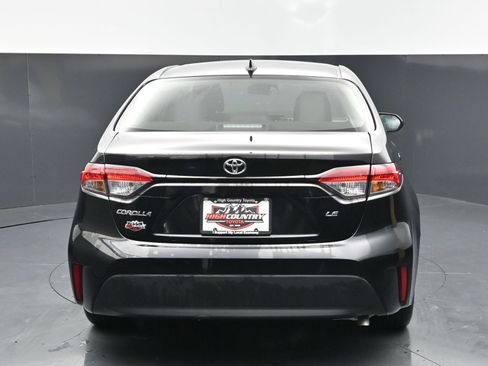 Used 2026 Toyota Corolla LE FWD image 5