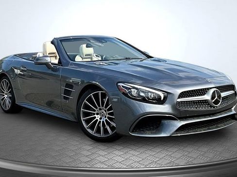 Used 2018 Mercedes-Benz SL 450 image 3