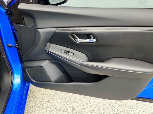 Used 2021 Nissan Sentra SV FWD image 23