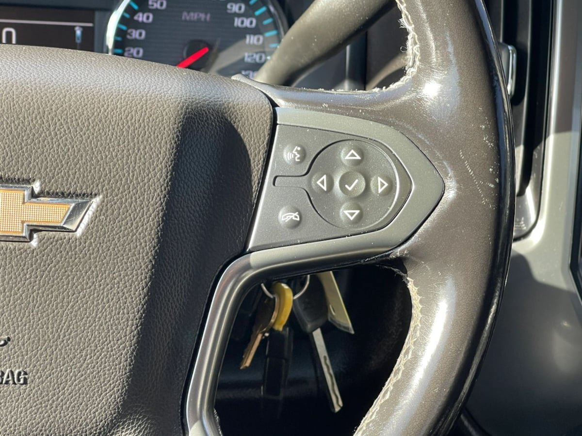 Used 2019 Chevrolet Silverado 2500 LT AWD/4WD image 17