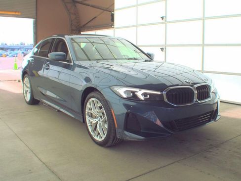 Used 2025 BMW 330i xDrive Sedan image 6