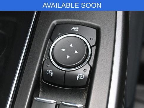 Used 2022 Ford F150 XLT w/ Equipment Group 302A High AWD/4WD image 13
