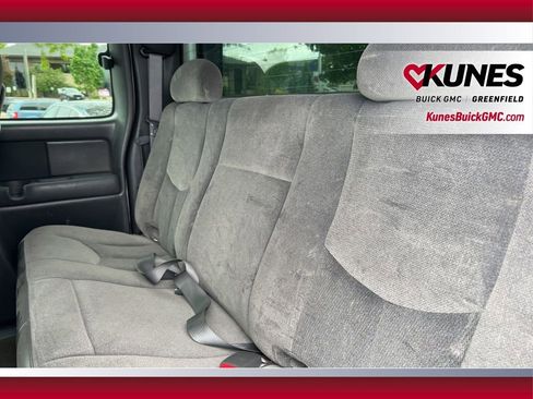 Used 2005 GMC Sierra 2500 SLE w/ Snow Plow Prep Package AWD/4WD image 34
