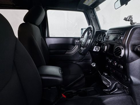 Used 2017 Jeep Wrangler Sport w/ Quick Order Package 23S AWD/4WD image 22
