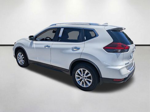 Used 2020 Nissan Rogue SV FWD image 6