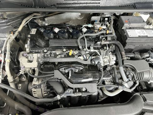 Used 2024 Toyota Corolla LE FWD image 31