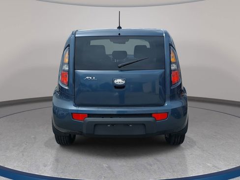 Used 2011 Kia Soul + image 6