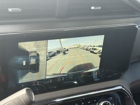 Used 2024 GMC Sierra 2500 AT4 w/ AT4 Premium Plus Package image 14