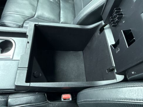 Used 2015 Toyota Tundra Platinum image 38