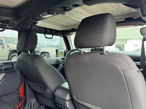 Used 2014 Jeep Wrangler Unlimited Sport w/ Quick Order Package 24S image 19