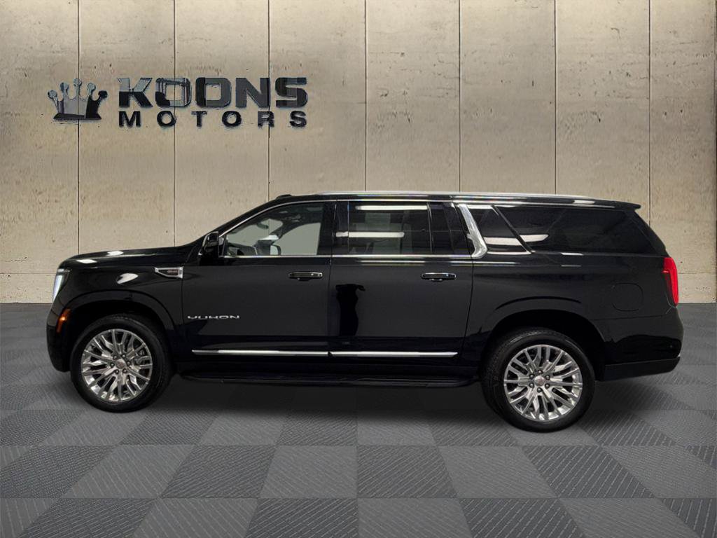 Used 2025 GMC Yukon XL Elevation w/ Elevation Premium Package AWD/4WD image 4