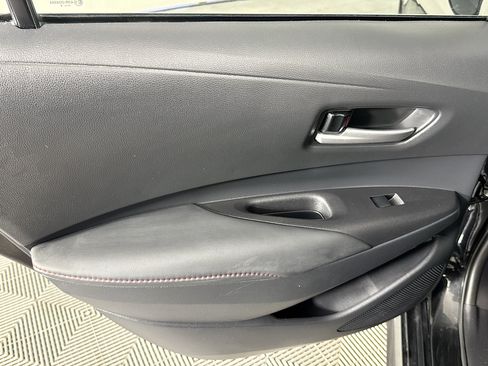 Used 2025 Toyota Corolla SE FWD image 24