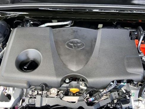 Certified 2026 Toyota Camry LE FWD image 32