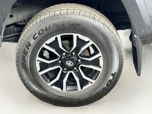 Certified 2023 Toyota Tacoma TRD Sport image 9