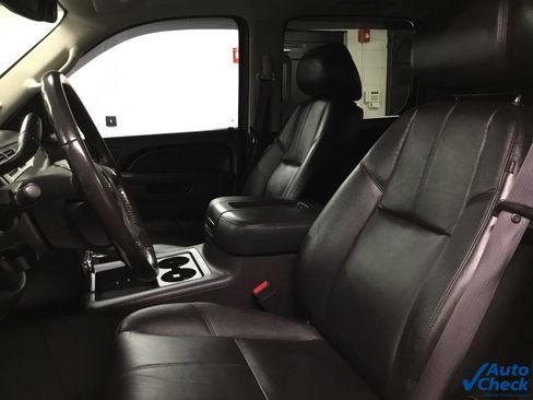 Used 2012 Chevrolet Avalanche LT w/ Suspension Package, Off-Road image 26