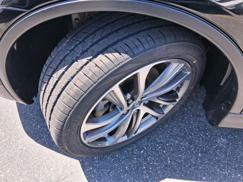 Used 2017 INFINITI QX50 2WD w/ Technology Package image 18