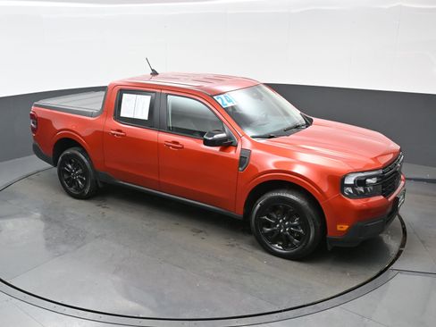 Used 2024 Ford Maverick Lariat w/ Black Appearance Package image 38