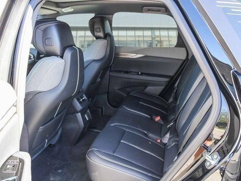 Used 2026 Cadillac Optiq Sport 1 AWD/4WD image 12