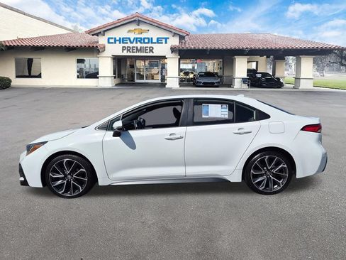 Used 2021 Toyota Corolla SE w/ SE Premium Package FWD image 5