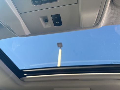 Used 2017 GMC Yukon Denali w/ Open Road Package image 11