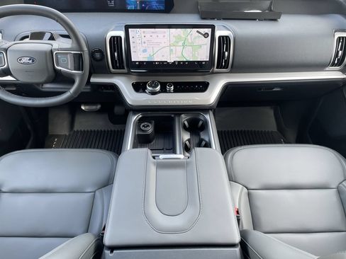 New 2026 Ford Expedition Active RWD image 15
