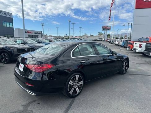 Used 2025 Mercedes-Benz C 300 4MATIC Sedan image 12