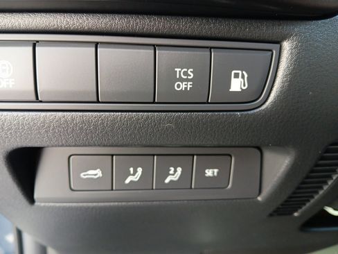 Certified 2025 MAZDA CX-50 2.5 Hybrid w/ Premium Plus Pkg image 17