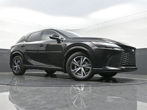 Used 2023 Lexus RX 350 Premium image 25