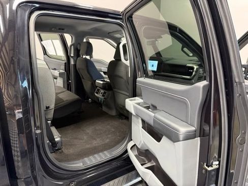 Used 2022 Ford F150 XLT w/ Equipment Group 302A High AWD/4WD image 26