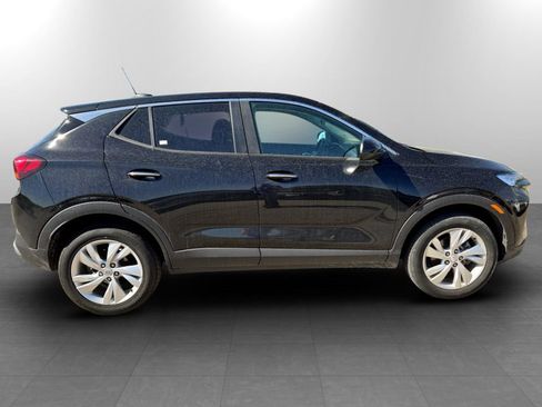 Used 2025 Buick Encore GX Preferred AWD/4WD image 5