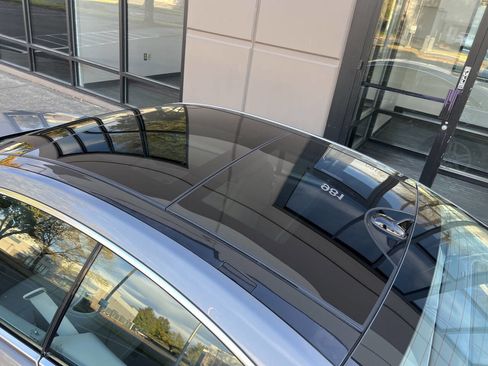 Used 2011 Mercedes-Benz E 350 Coupe image 27