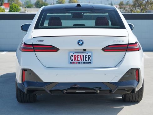 New 2026 BMW 550e xDrive w/ Premium Package image 7