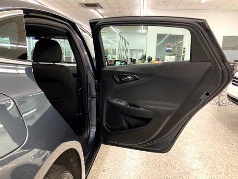 Used 2019 Chevrolet Malibu LT image 35